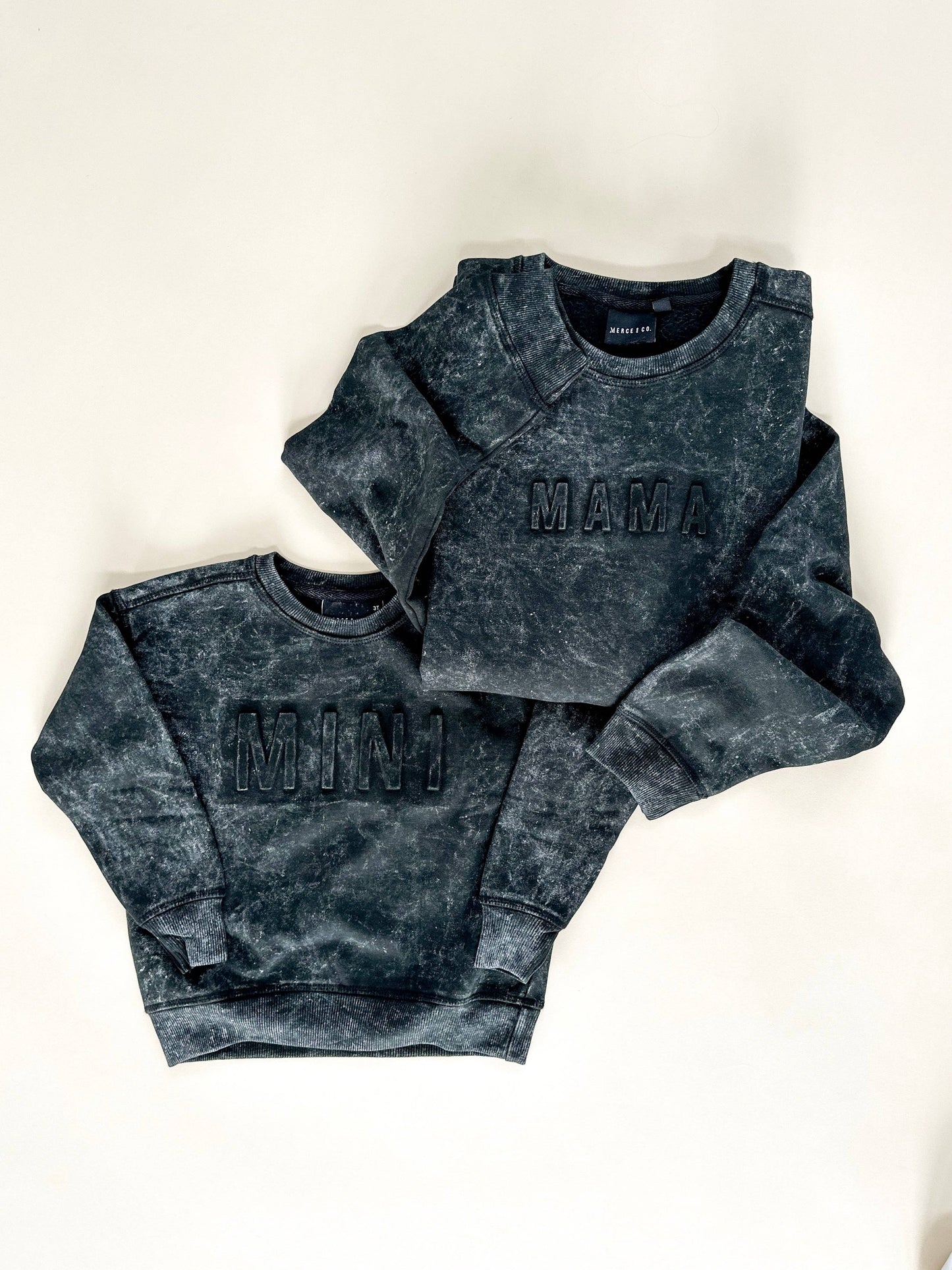 Mama Signature Crewneck - Acid Wash Black