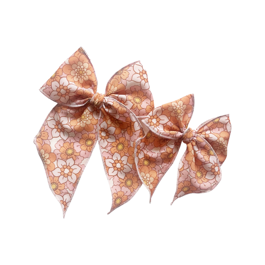 Retro Floral Elle Bow