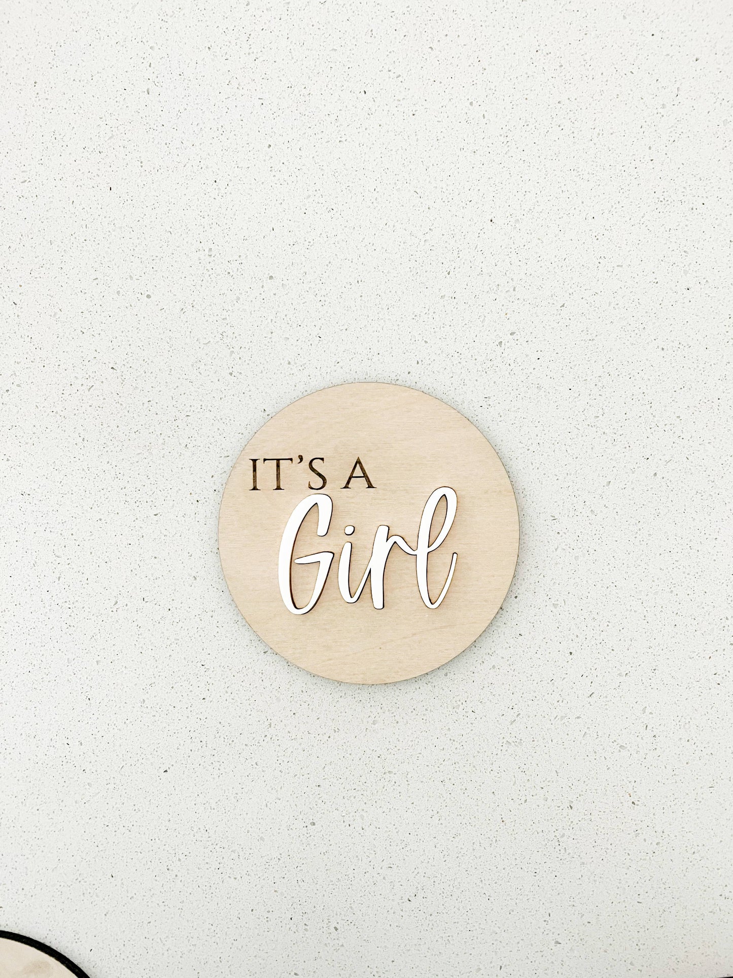 IT'S A GIRL ANNOUNCEMENT SIGN